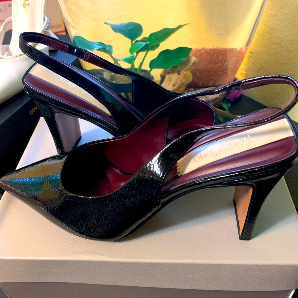 Women’s pumps